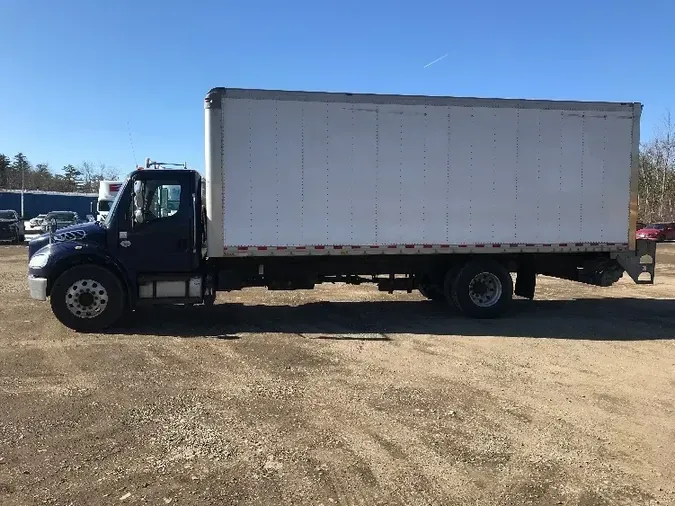 2017 Freightliner M2