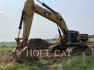 2011 Caterpillar 390DL