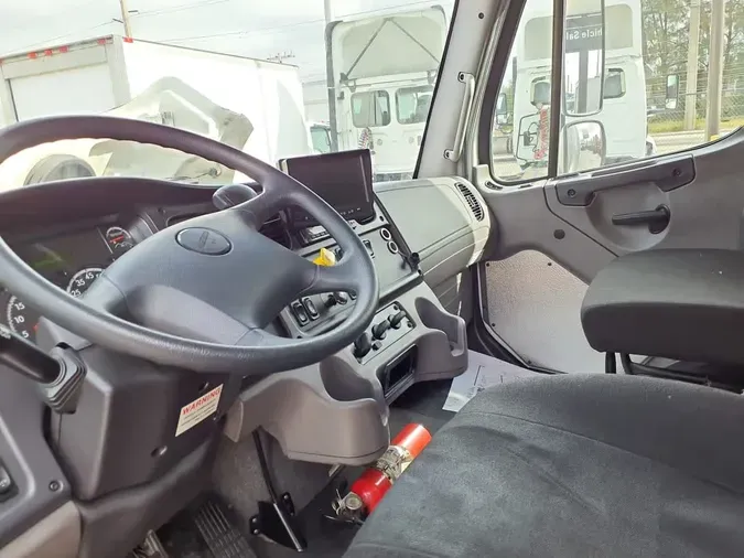 2020 FREIGHTLINER/MERCEDES M2 106c08d6f8c64c7e36776238f508cb70b38