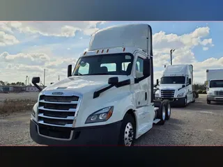 2019 FREIGHTLINER/MERCEDES NEW CASCADIA PX12664