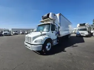 2016 FREIGHTLINER/MERCEDES M2 106