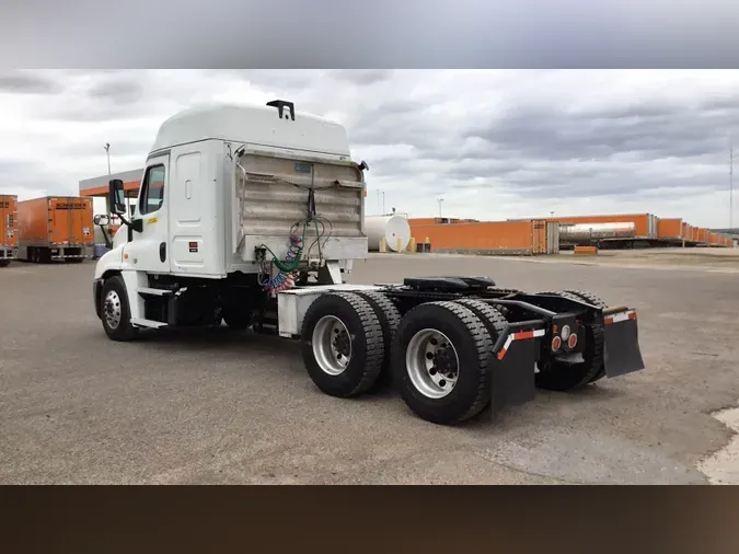 2020 Freightliner Cascadia