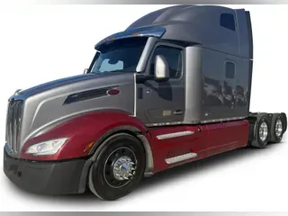 2022 Peterbilt 579