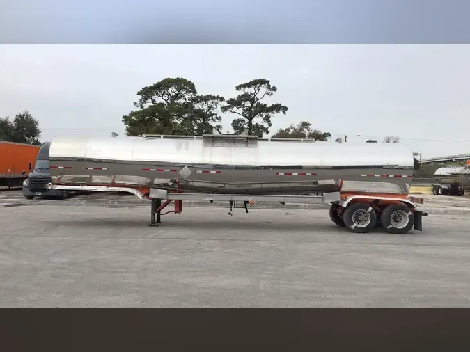 1995 STE c0966b6af26bc6c07fdef97f5098421b