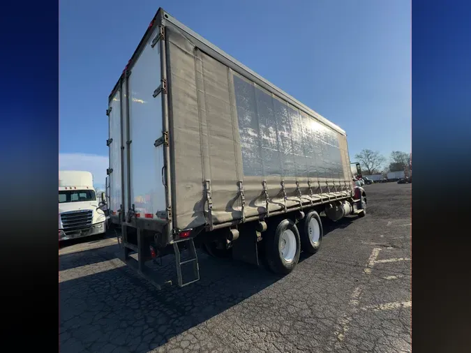 2014 FREIGHTLINER/MERCEDES M2 112