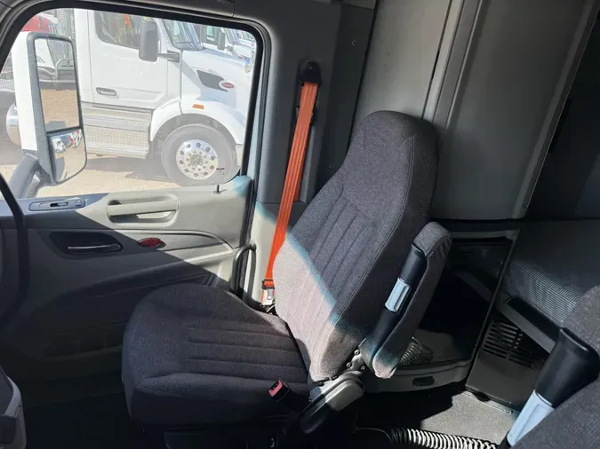 2022 Peterbilt 579
