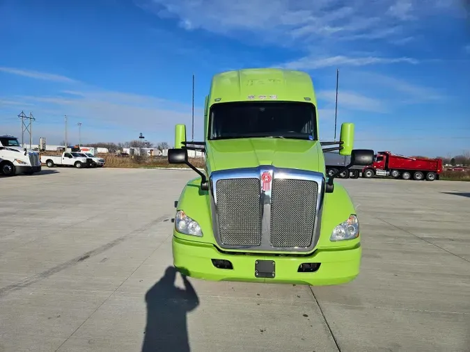 2020 Kenworth T680