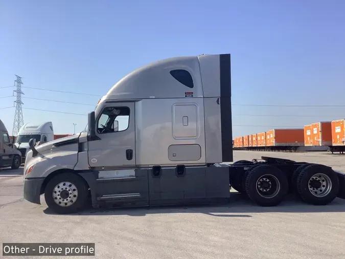 2023 Freightliner Cascadia