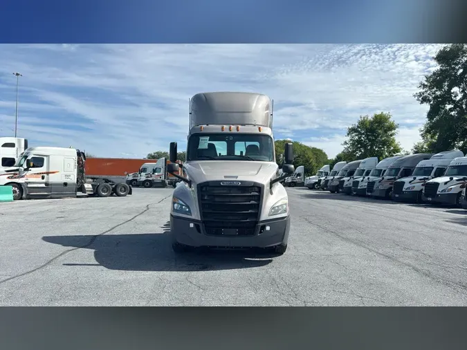 2020 Freightliner Cascadia 126c09b8ac644c20c82ae07ff10930c51bc