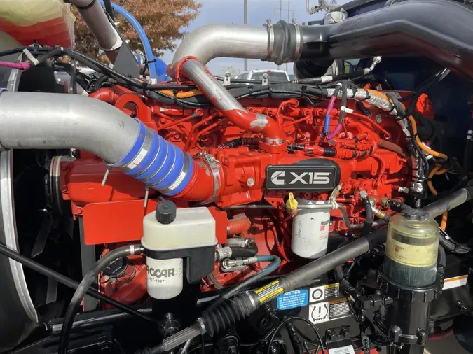 2024 Peterbilt 389c09fd44f70588fa060c20f0b49ee3f4f