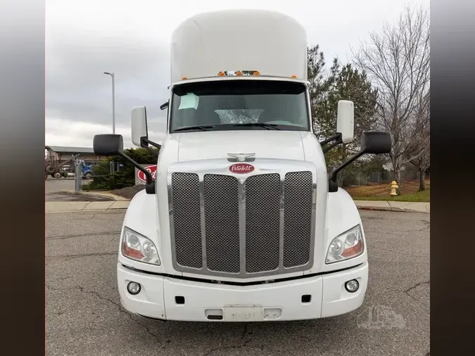 2019 PETERBILT 579