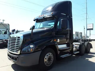 2019 FREIGHTLINER/MERCEDES CASCADIA 125