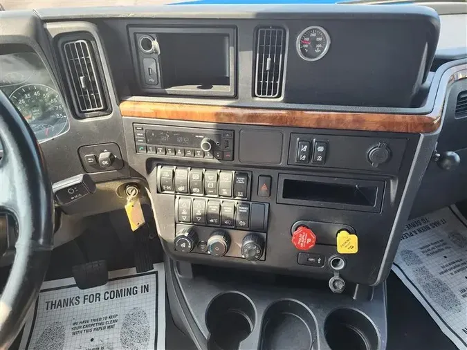 2022 INTERNATIONAL LT625