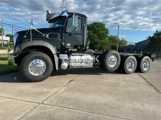 2025 MACK GR84F