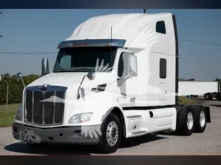 2022 PETERBILT 579