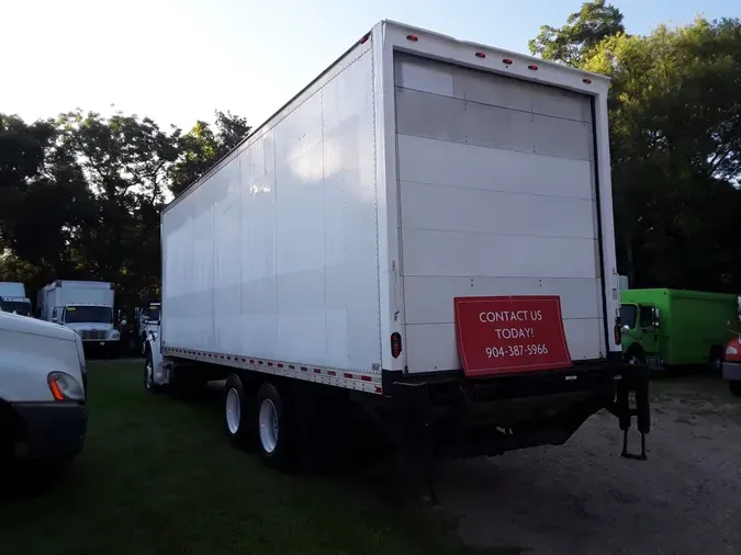 2020 FREIGHTLINER M2 106