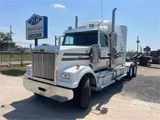 2013 WESTERN STAR 4900FA