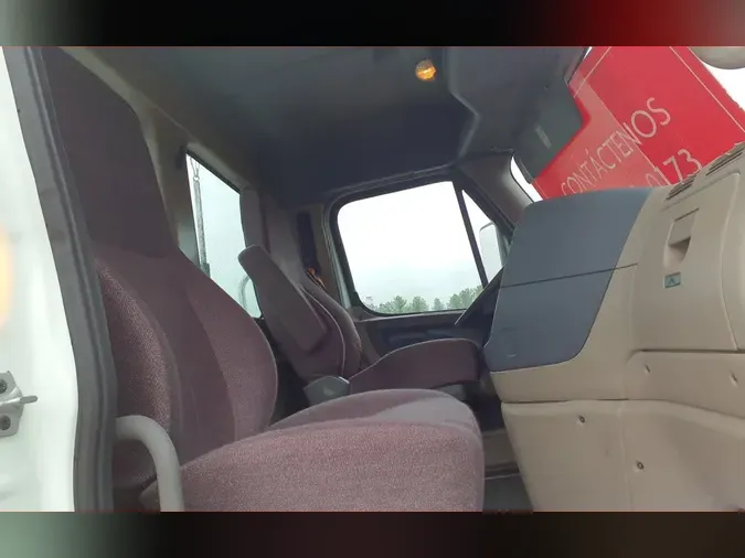 2020 FREIGHTLINER/MERCEDES CASCADIA 125c0b610d4f1457b4f0cc275c61593a353