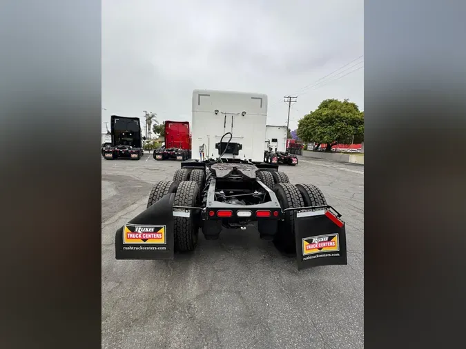 2022 Peterbilt 579