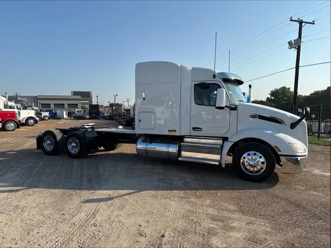 2023 Peterbilt 579