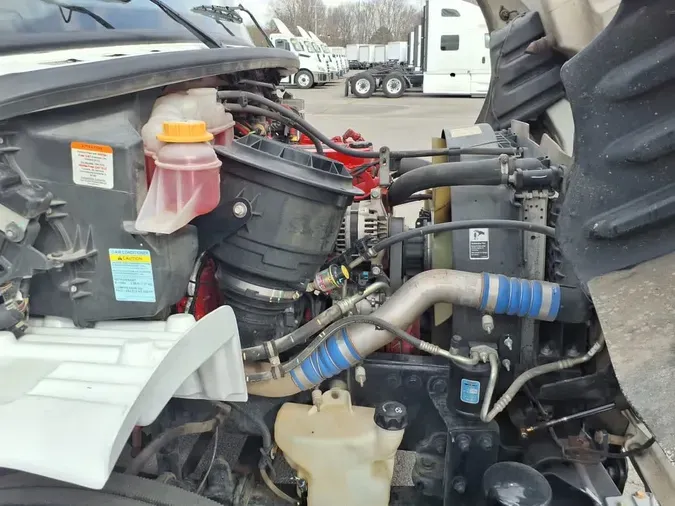 2021 FREIGHTLINER/MERCEDES M2 106c0b828b07f8c0f16468a64b6f0e8702b