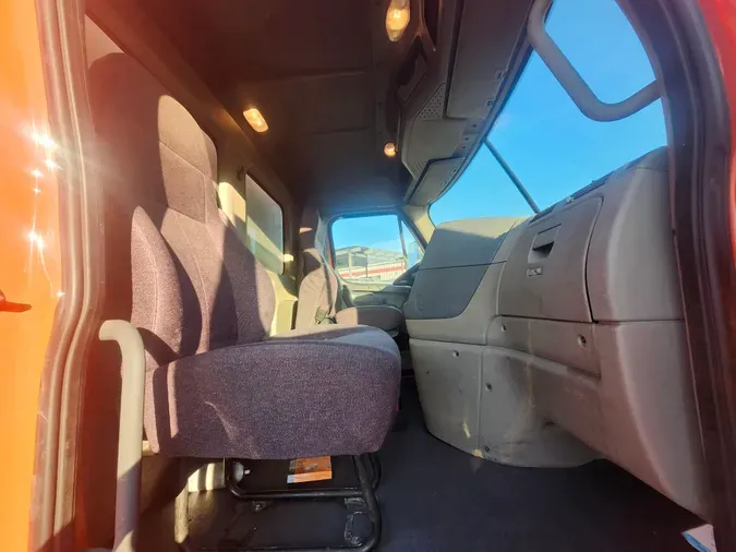 2018 FREIGHTLINER/MERCEDES CASCADIA 113