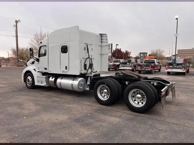 2022 Peterbilt 579c0ba65d86088c033452774e0011f124c