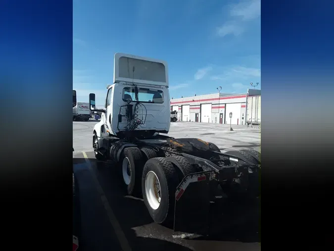 2018 NAVISTAR INTERNATIONAL LT625 DAYCAB T/A