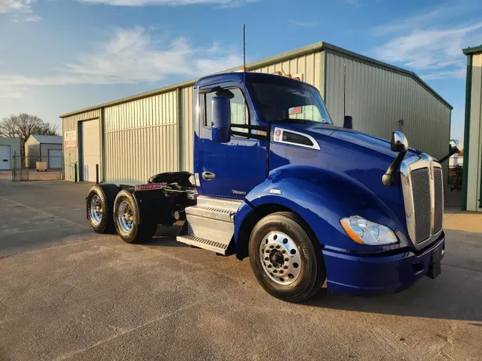 2021 Kenworth T680c0c8fd3241f83f85ae3448e896362c71
