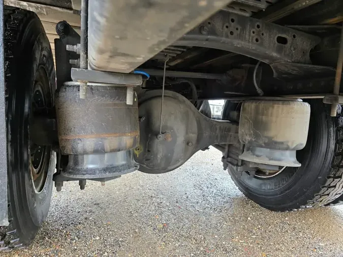 2018 FREIGHTLINER M2 106