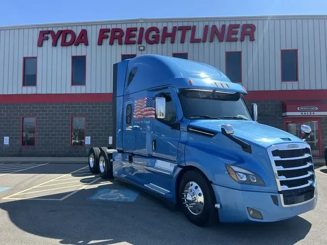 2023 Freightliner Cascadia&reg;