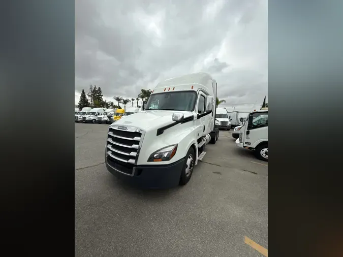 2019 FREIGHTLINER NEW CASCADIA PX12664c0cfaecb84ba3afa768a02d93c477c20