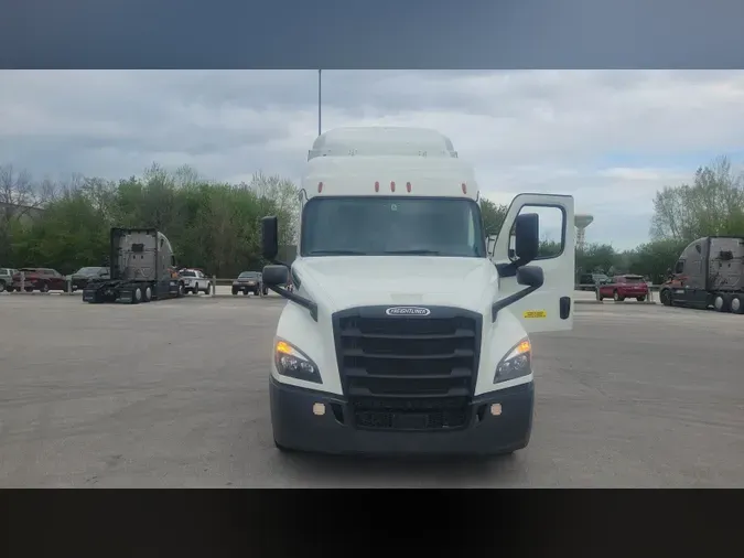 2020 Freightliner Cascadia