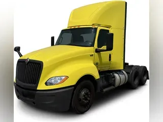 2023 International LT625