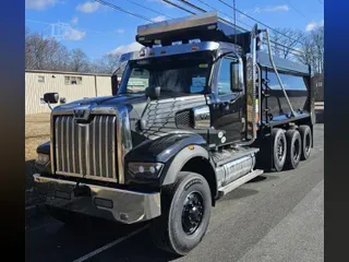 2025 WESTERN STAR 49X