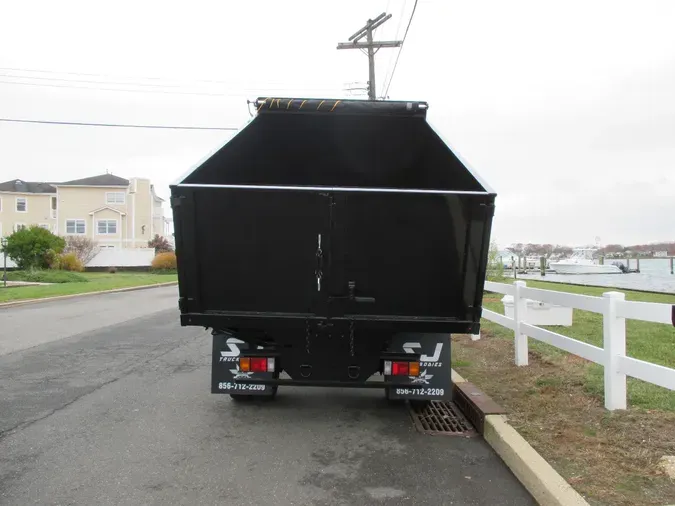 2017 HINO 195 CREWc0e09ab0444c42d6884b2507ad757a3a