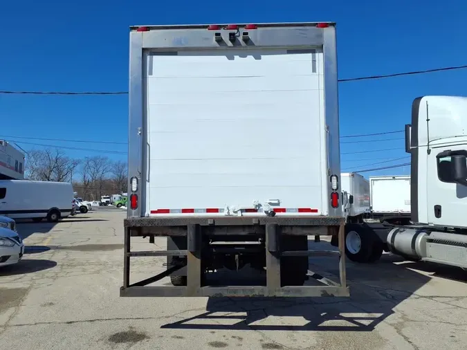 2021 FREIGHTLINER/MERCEDES M2 106