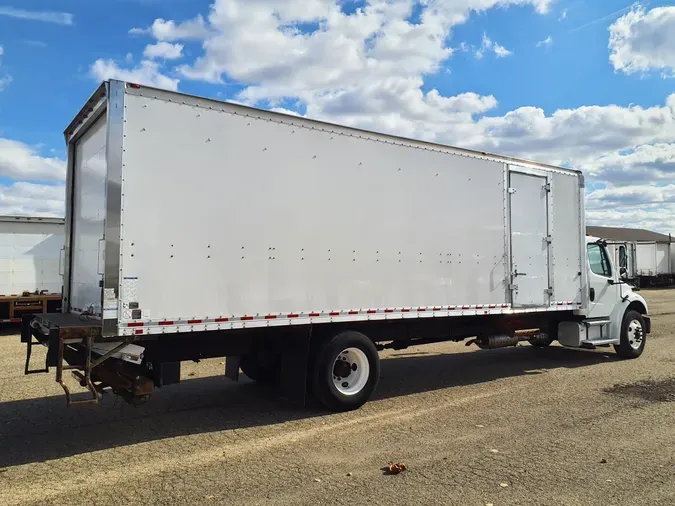 2017 FREIGHTLINER/MERCEDES M2 106