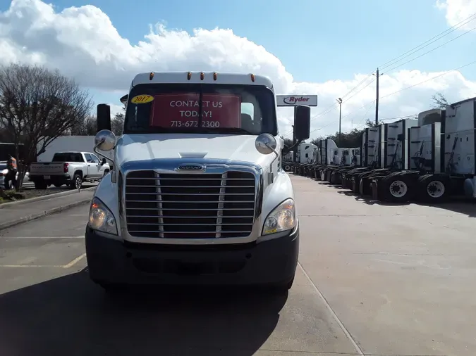 2017 FREIGHTLINER/MERCEDES CASCADIA PX11364ST