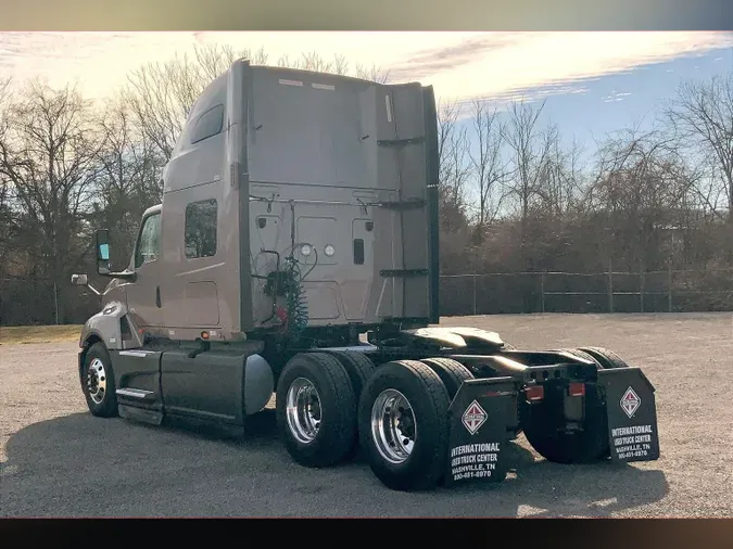2022 INT LT625 6x4