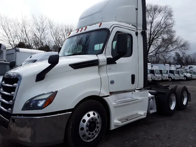 2019 FREIGHTLINER/MERCEDES NEW CASCADIA PX12664c0eb6077f1e4b60f06b69b07e26d658f