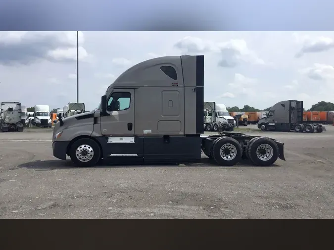 2024 Freightliner Cascadia