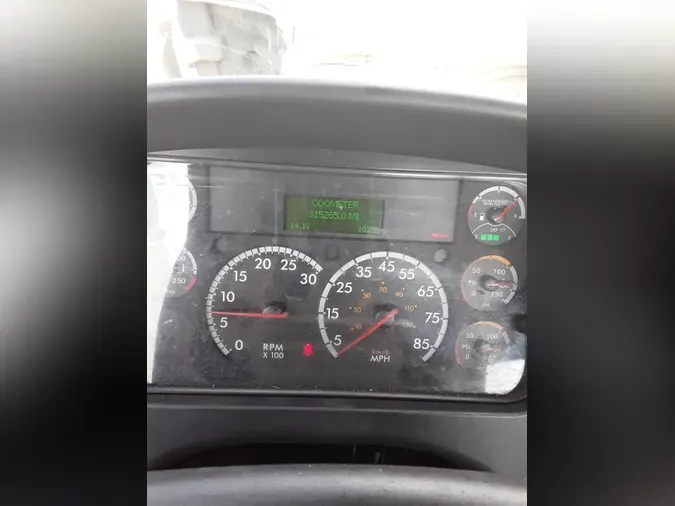 2019 FREIGHTLINER/MERCEDES M2 106c0f1aa3d4aeeb29eba0191b0d81c1642
