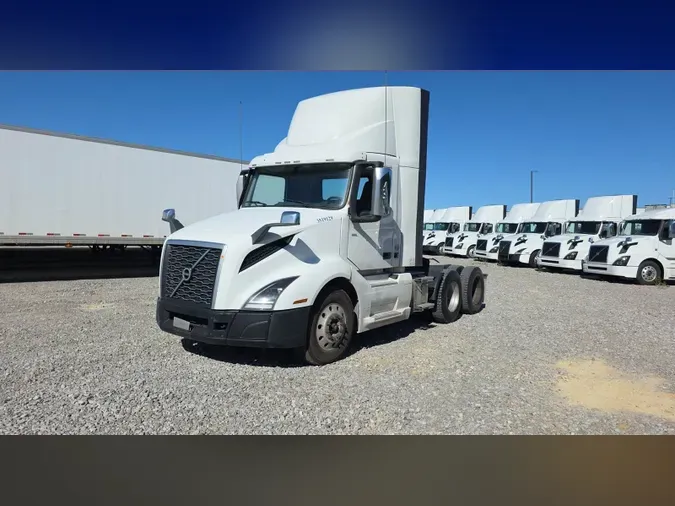 2019 Volvo VNL300