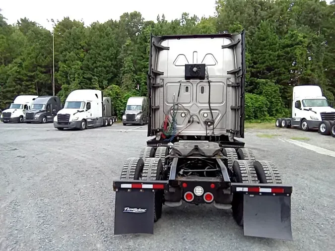 2019 Freightliner Cascadia