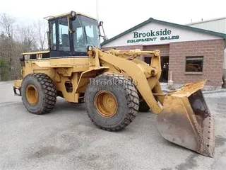 1994 CATERPILLAR 938F