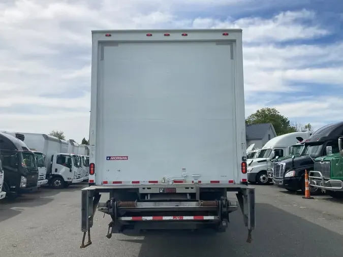 2019 FREIGHTLINER M2 106