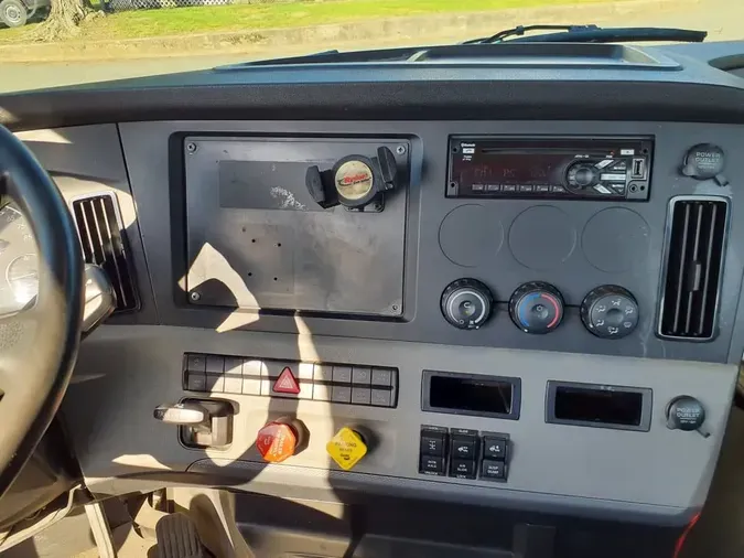 2019 FREIGHTLINER NEW CASCADIA PX12664