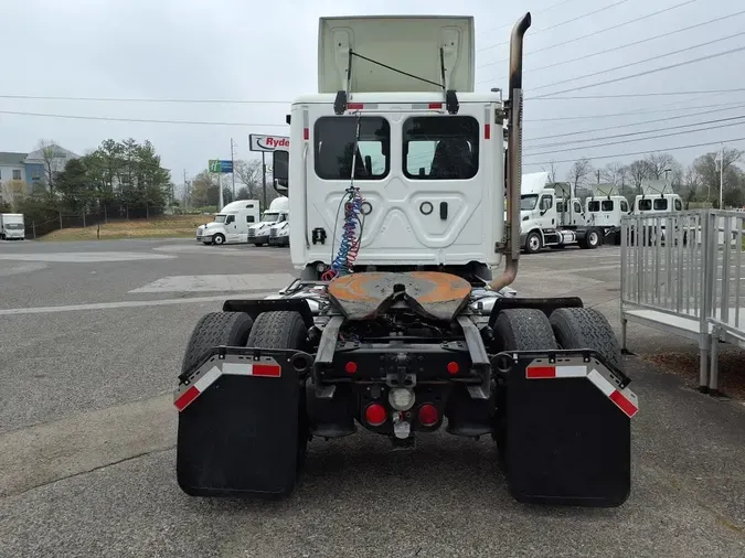 2020 FREIGHTLINER/MERCEDES NEW CASCADIA 116