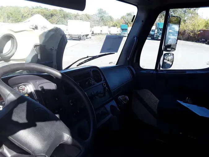 2019 FREIGHTLINER/MERCEDES M2 112